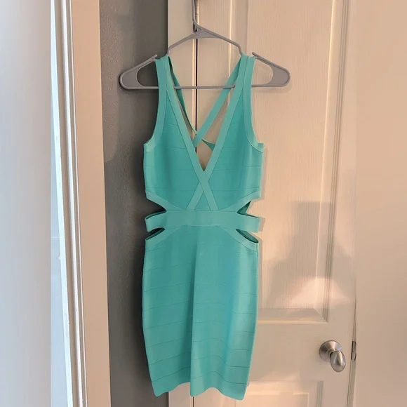 sage green cocktail dress Dusty Sage Green Formal Dresses Short Sleeves Trumpet/Mermaid Zipper Split Long Stretch Satin Formal Dresses